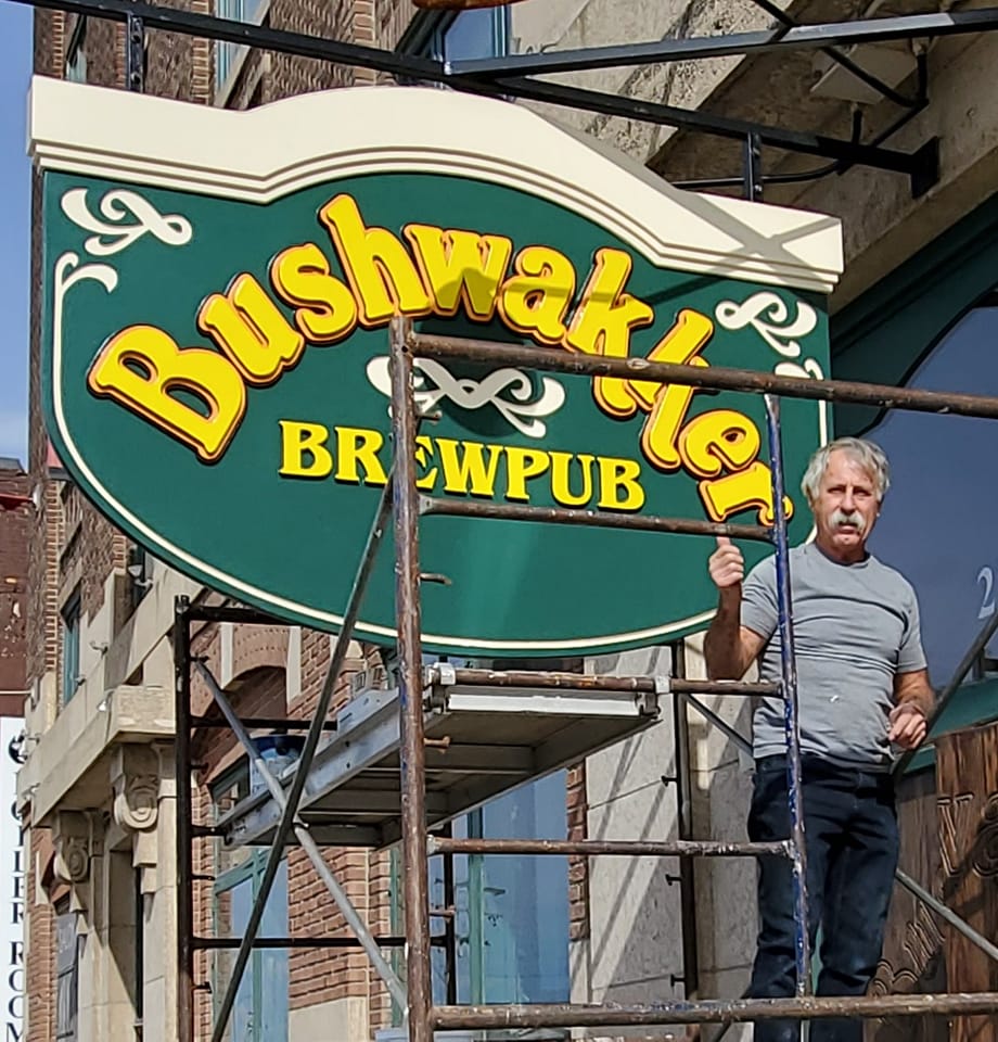 THE WAKKER WEEKLY - Issue #1635 « Bushwakker Brewpub Regina